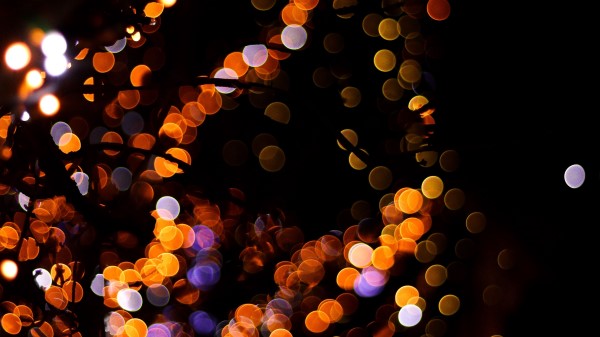 Glare Blur Black Wallpaper