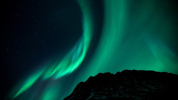 Northern Lights Night Night Sky Phenomenon Wallpaper