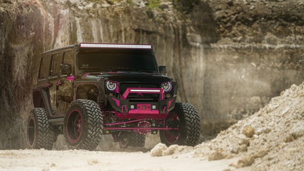 Mc Fuel Ladies Jeep Wallpaper