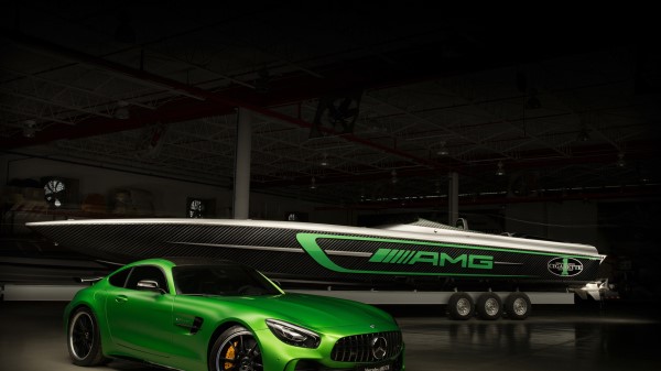 Mercedes Amg Cigarette Racing Car 2017 Wallpaper