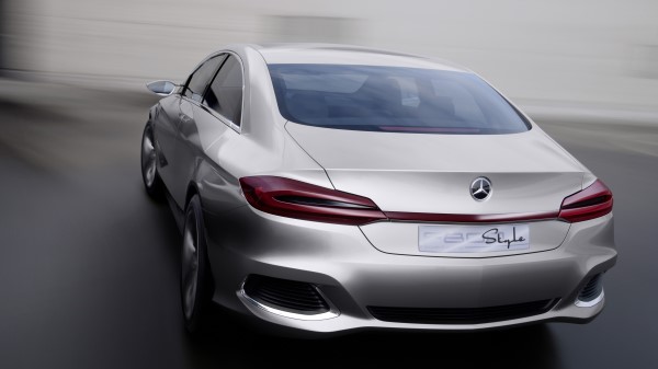 Mercedes Benz F800 Concept Rear View wallpaper