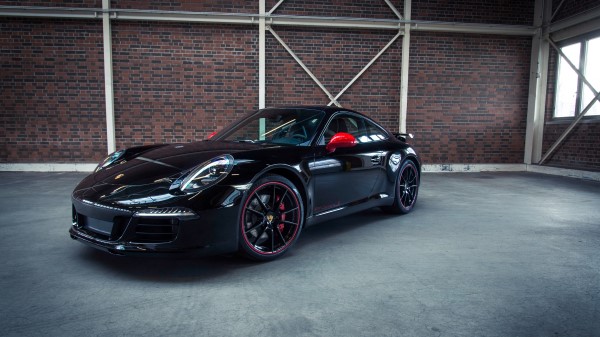 Porsche 911 Carrera Side View wallpaper