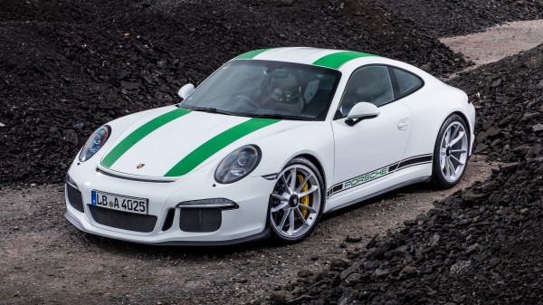 Porsche 911 Turbo Side View wallpaper