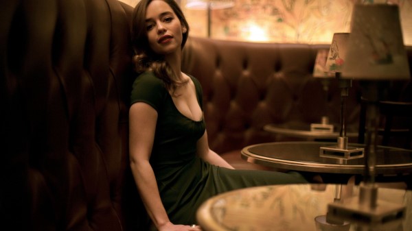 2016 Emilia Clarke Wallpaper