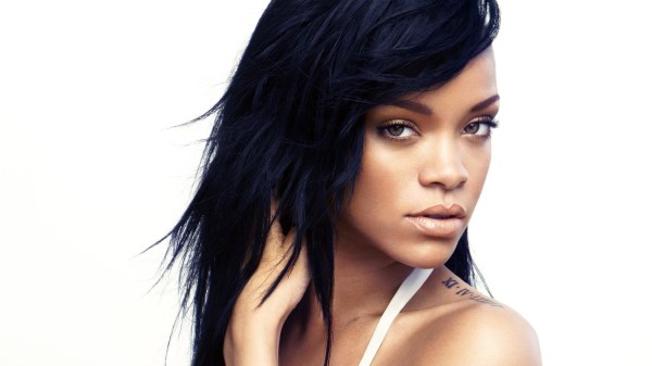 Rihanna With Long Black Hair Wallpaper