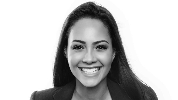 Tristin Mays U5 Wallpaper