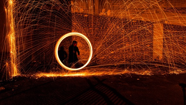 Circle Sparks Glow Wallpaper