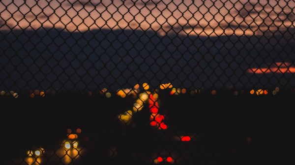 Grid Glare Night Wallpaper