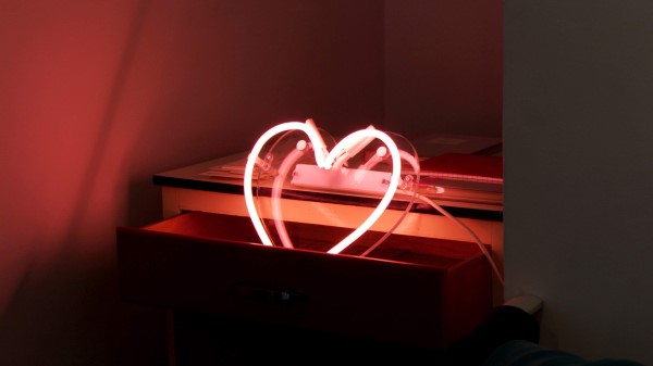 Heart Glow Neon Wallpaper