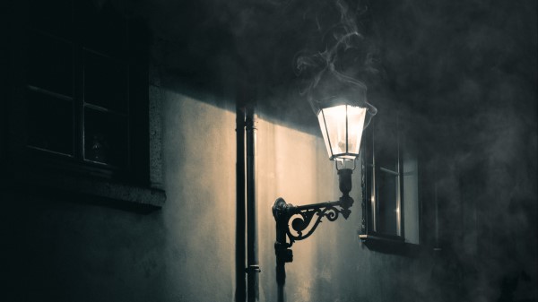 Lantern Wall Glow Wallpaper