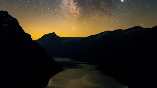 River Mountains Starry Sky Wallpaper