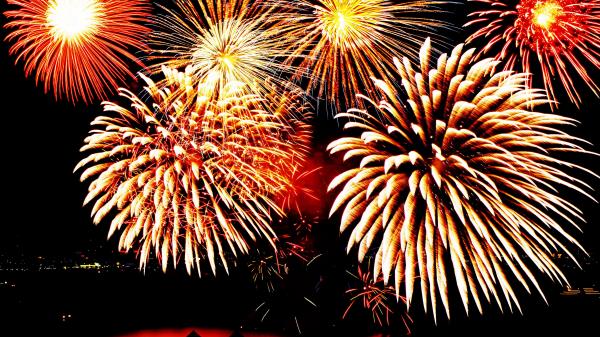 Salute Sparks Fireworks Wallpaper