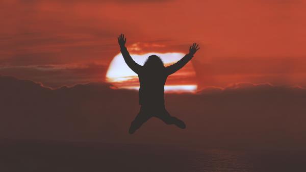 Silhouette Jump Sunset Horizon Wallpaper