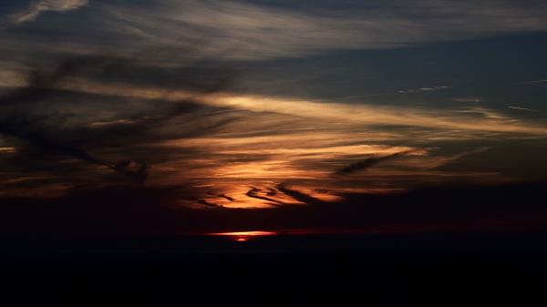 Sunset Dusk Horizon Wallpaper