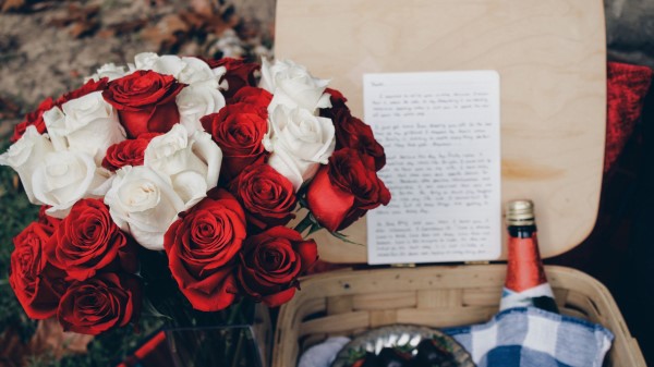 Bouquet Roses Flowers Composition wallpaper