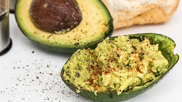 Avocado Spices Fruit Wallpaper