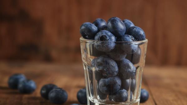 Blueberry Berry Glass Wallpaper