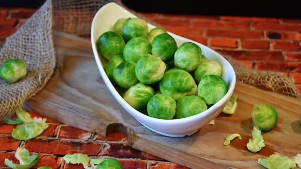 Brussels Sprouts Vegetable Dish Wallpaper