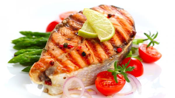 Chop Steak Onion Lime Tomatoes Wallpaper
