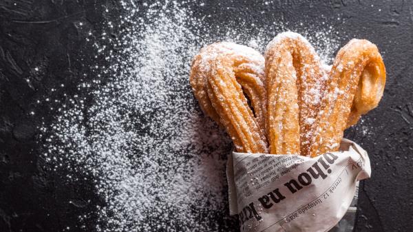 Churro Baking Powdered Sugar Wallpaper