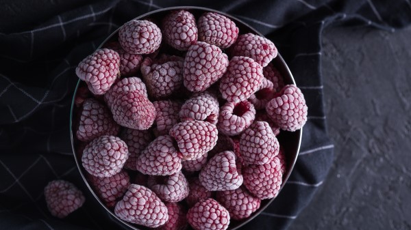 Raspberries Berries Frozen Wallpaper