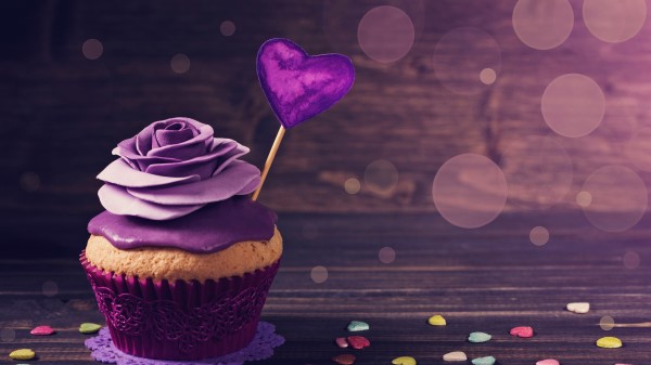 Roses Cupcake Z2 wallpaper