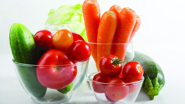 Salad Bowl Vegetable Tomato Carrot Cucumber Zucchini wallpaper