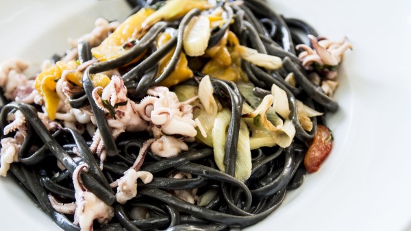 Spaghetti Seafood Dinner Wallpaper