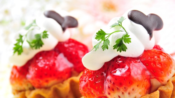 Strawberries Cake Jam wallpaper