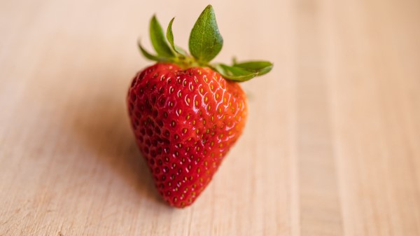 Strawberry Berry Red Wallpaper