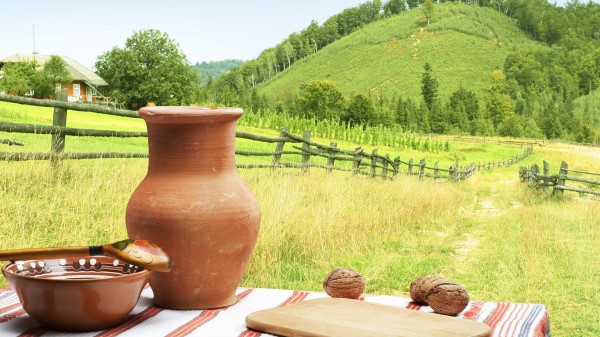 Table Plate Spoon Jug Landscape Still Life Fence Grass Hills Road House Wallpaper