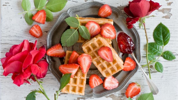 Waffles Strawberries Jam Rose Petals Wallpaper