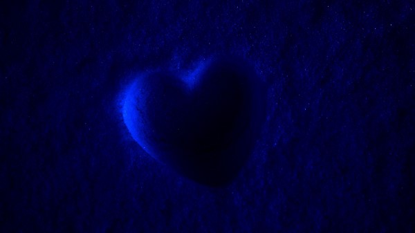 Heart Dark Light Wallpaper