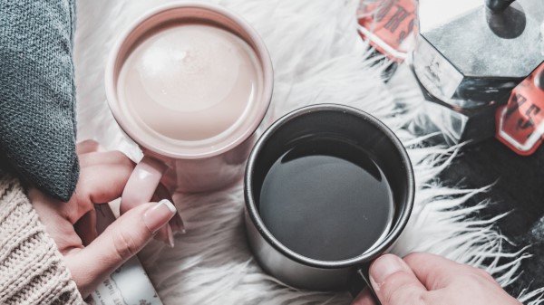 Mugs Hands Love wallpaper