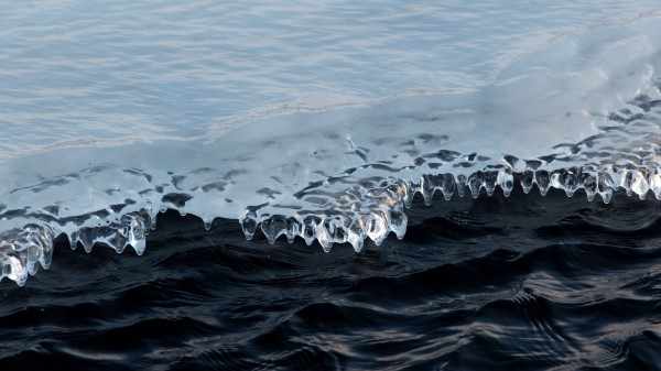 Ice Water Waves Wallpaper