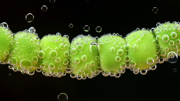 Peas Drops Close Up Wallpaper