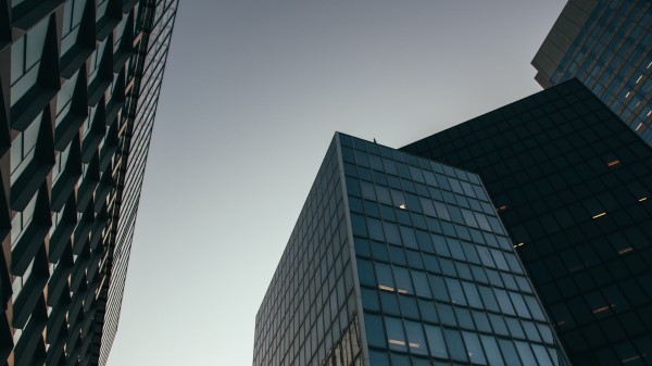 Building Bottom View Minimalism Wallpaper