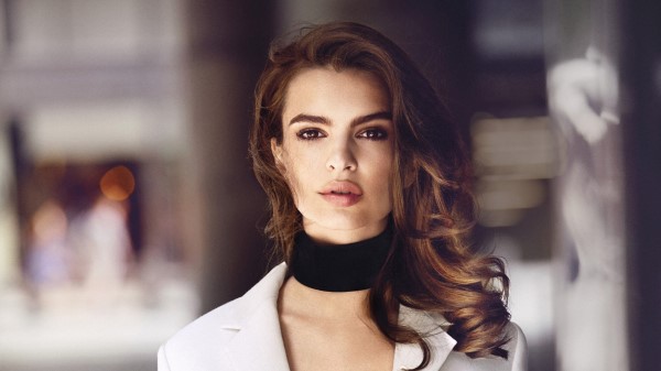 2018 Emily Ratajkowski Photoshoot wallpaper