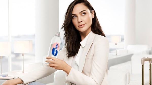 2020 Gal Gadot Pg wallpaper