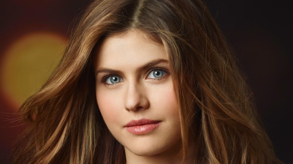 Alexandra Daddario 2017 4k Z2 wallpaper