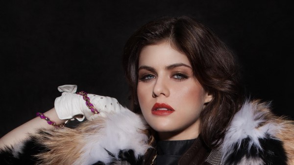 Alexandra Daddario 2018 Photoshoot wallpaper