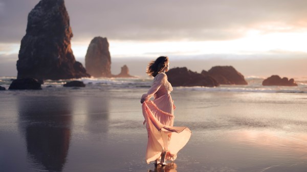 Beach Mood Girl Py Wallpaper