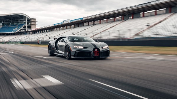Bugatti Chiron Pur Sport New wallpaper