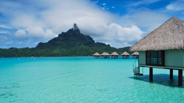 Tropical Bungalows Sea Beautiful Summer wallpaper