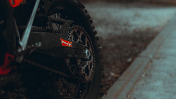 Wheel Tire Chain Wallpaper
