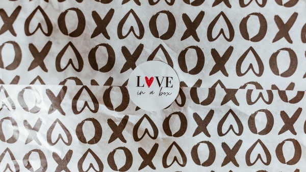 Love Heart Box wallpaper